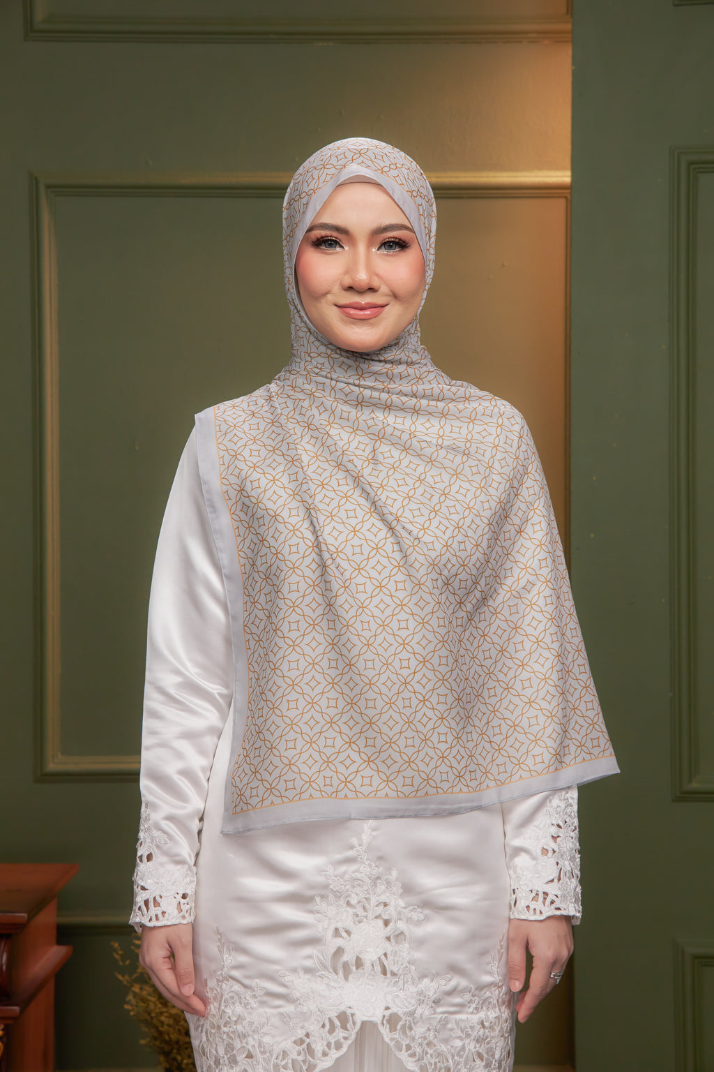 Shawl | Signature Classic