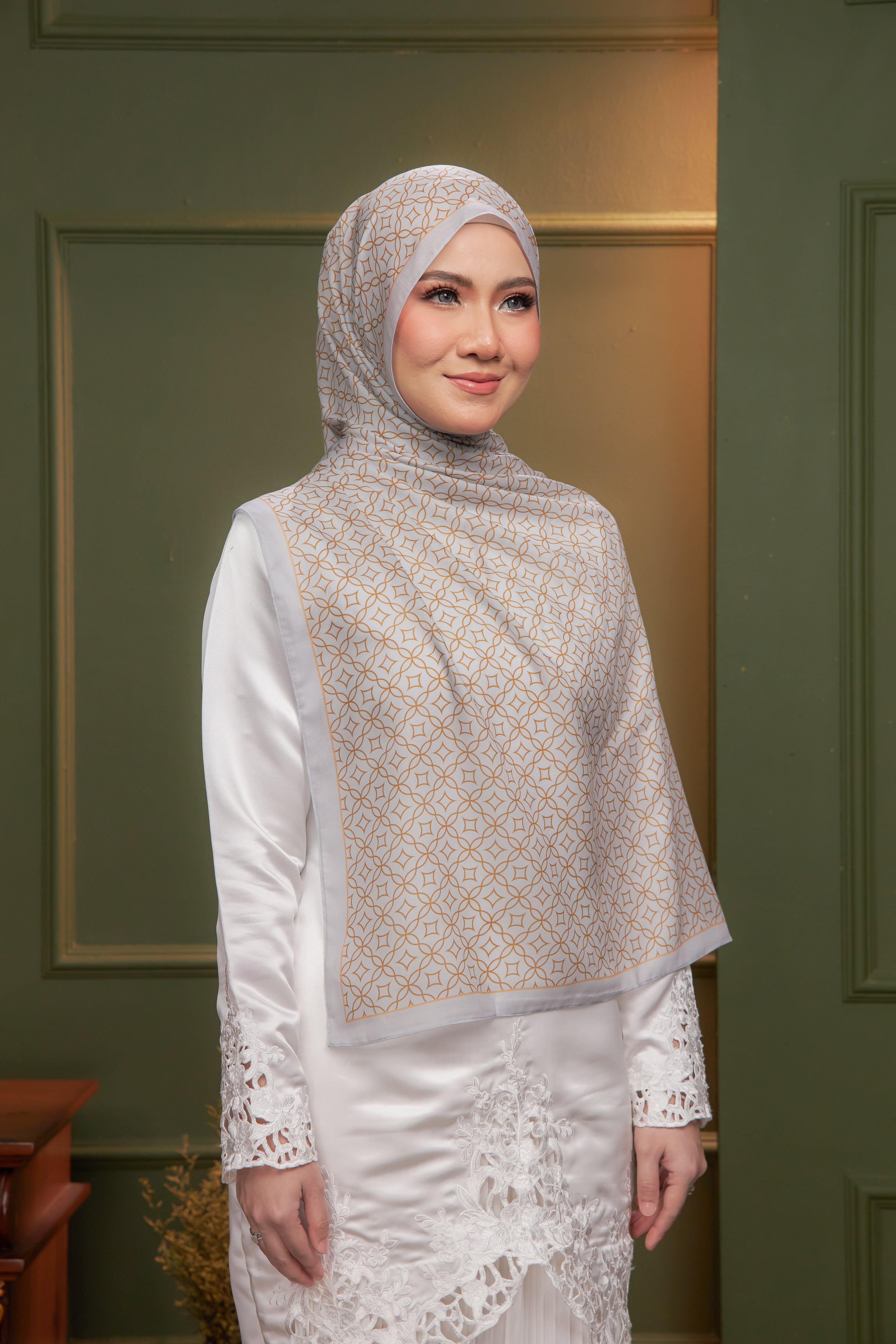 Shawl | Signature Classic