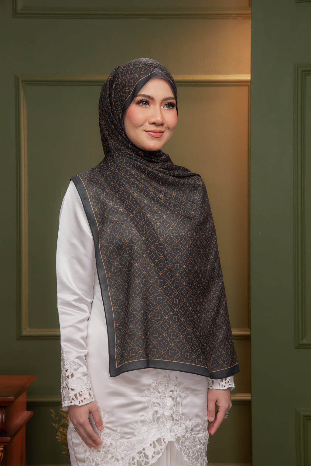Shawl | Signature Classic