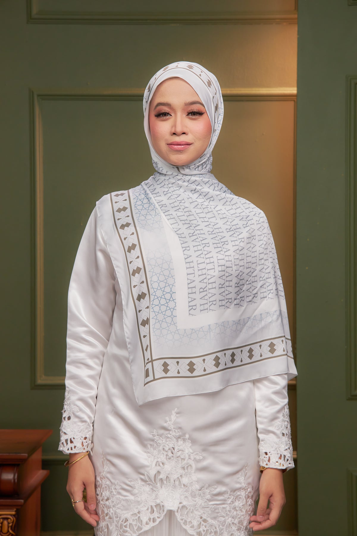 Shawl | Signature Lux