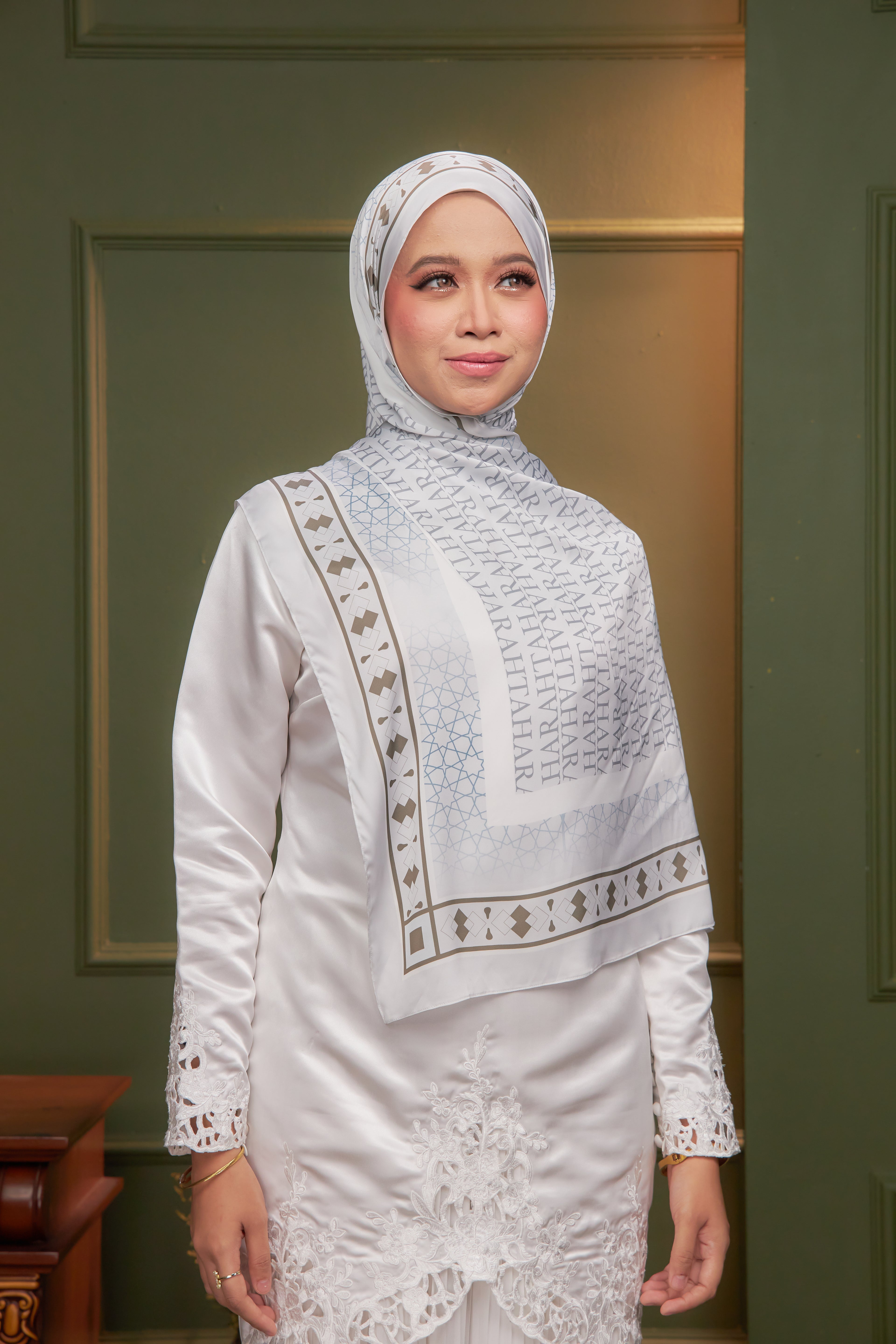 Shawl | Signature Lux