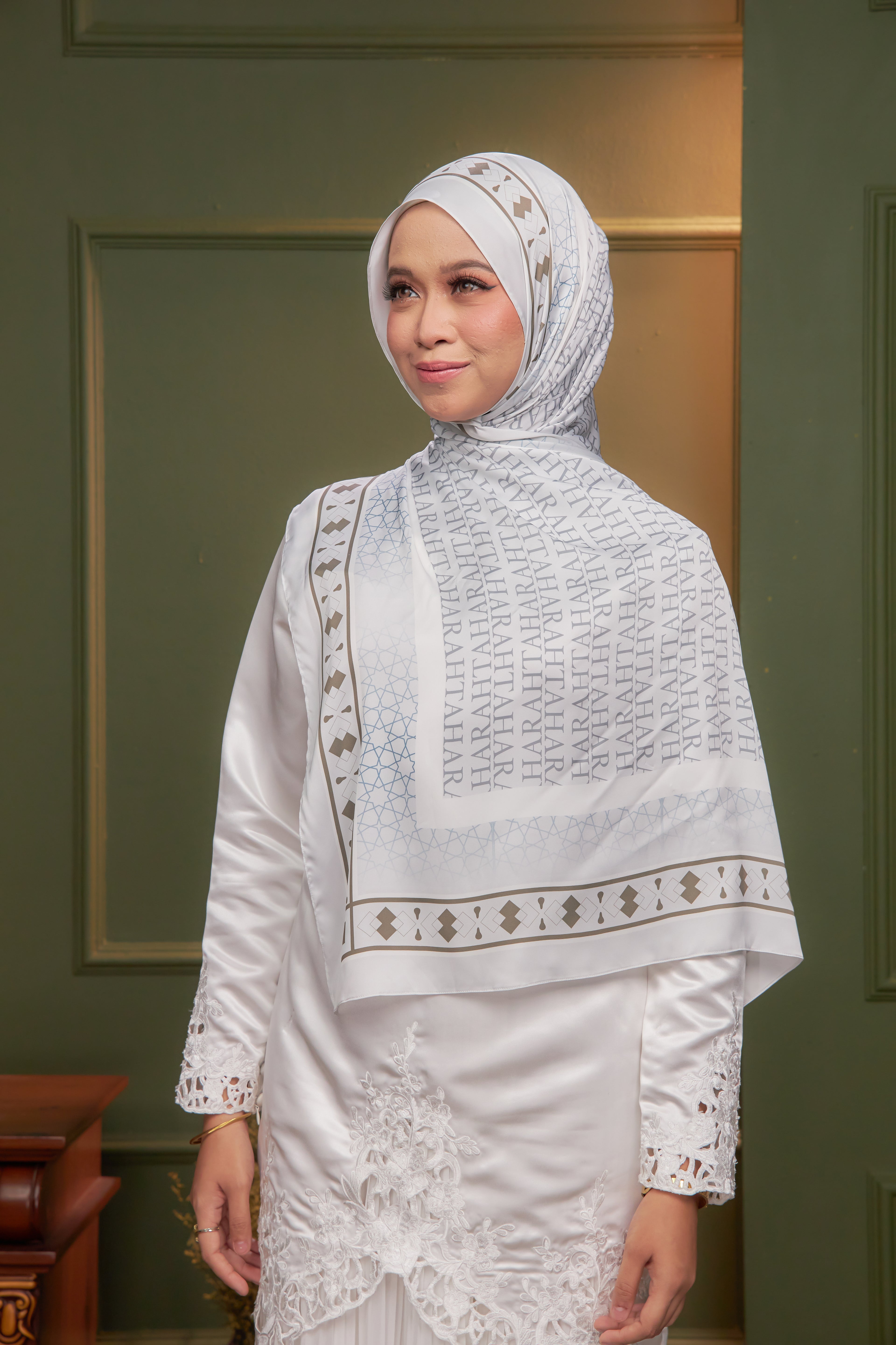 Shawl | Signature Lux